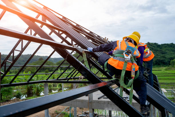 Best Best Roofing Contractors  in Chisholm, ME